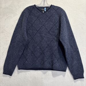 Bowen & Wright Men's Shetland Wool V-Neck Diamond Sweater Blue Size Medium